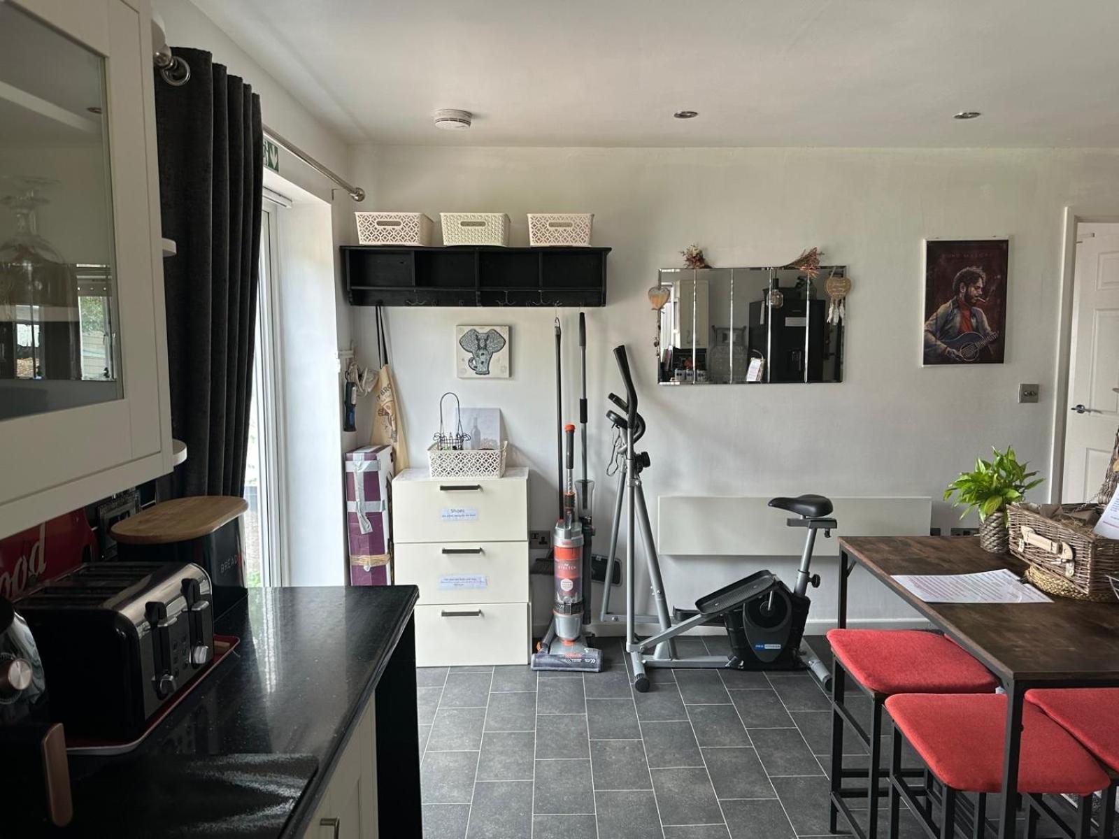 Shropshire Guestroom Seisdon Extérieur photo