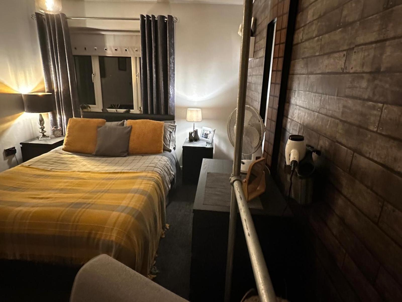 Shropshire Guestroom Seisdon Extérieur photo